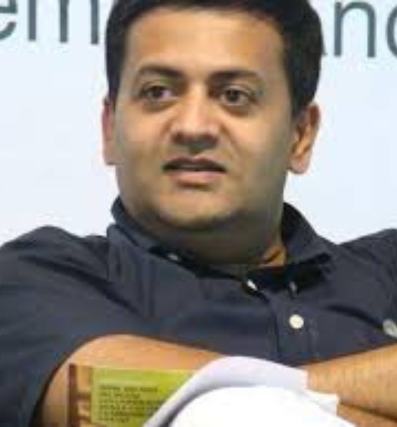 Ravi Deecee